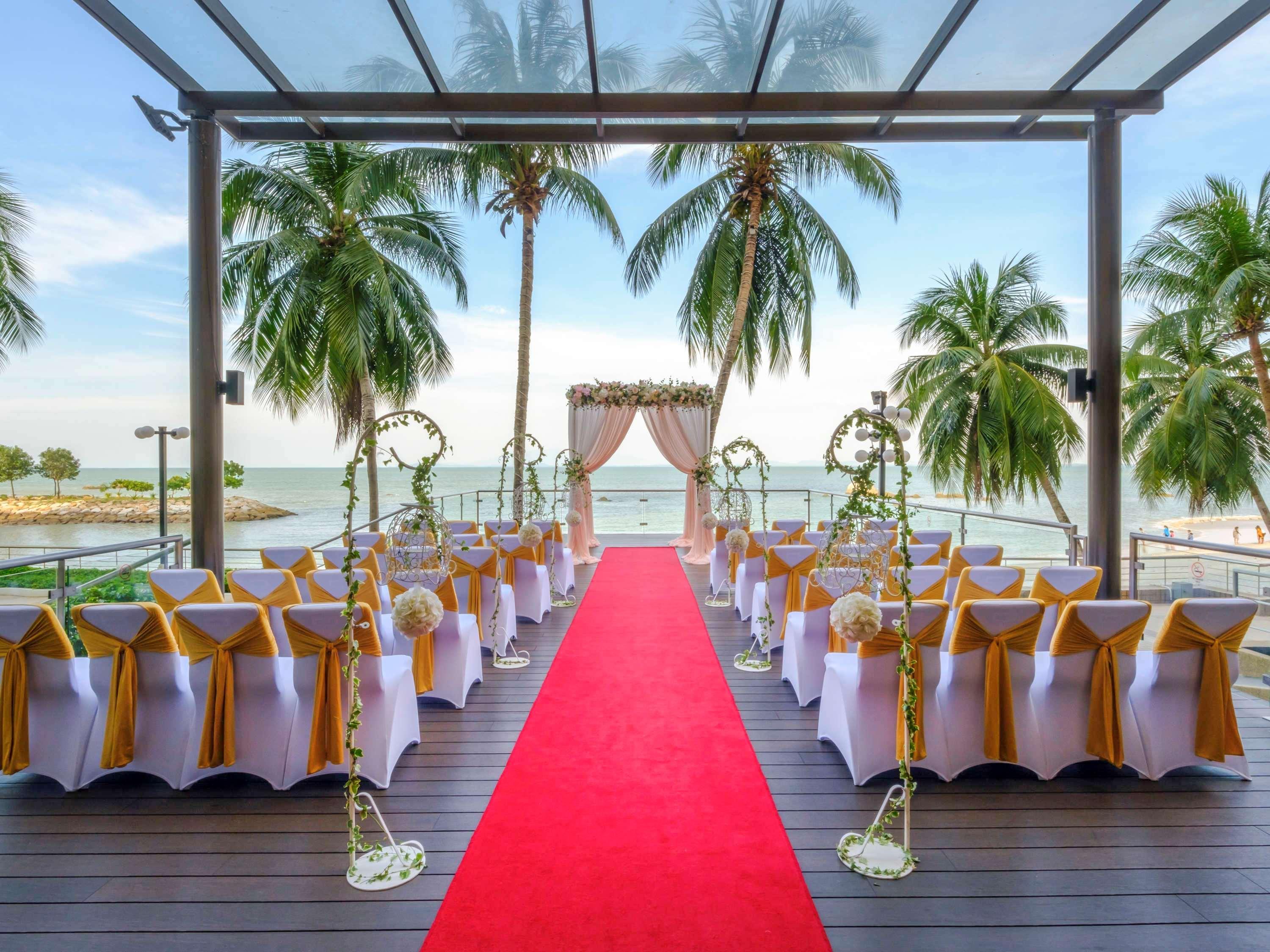 Mercure Penang Beach Tanjung Bungah  Zewnętrze zdjęcie