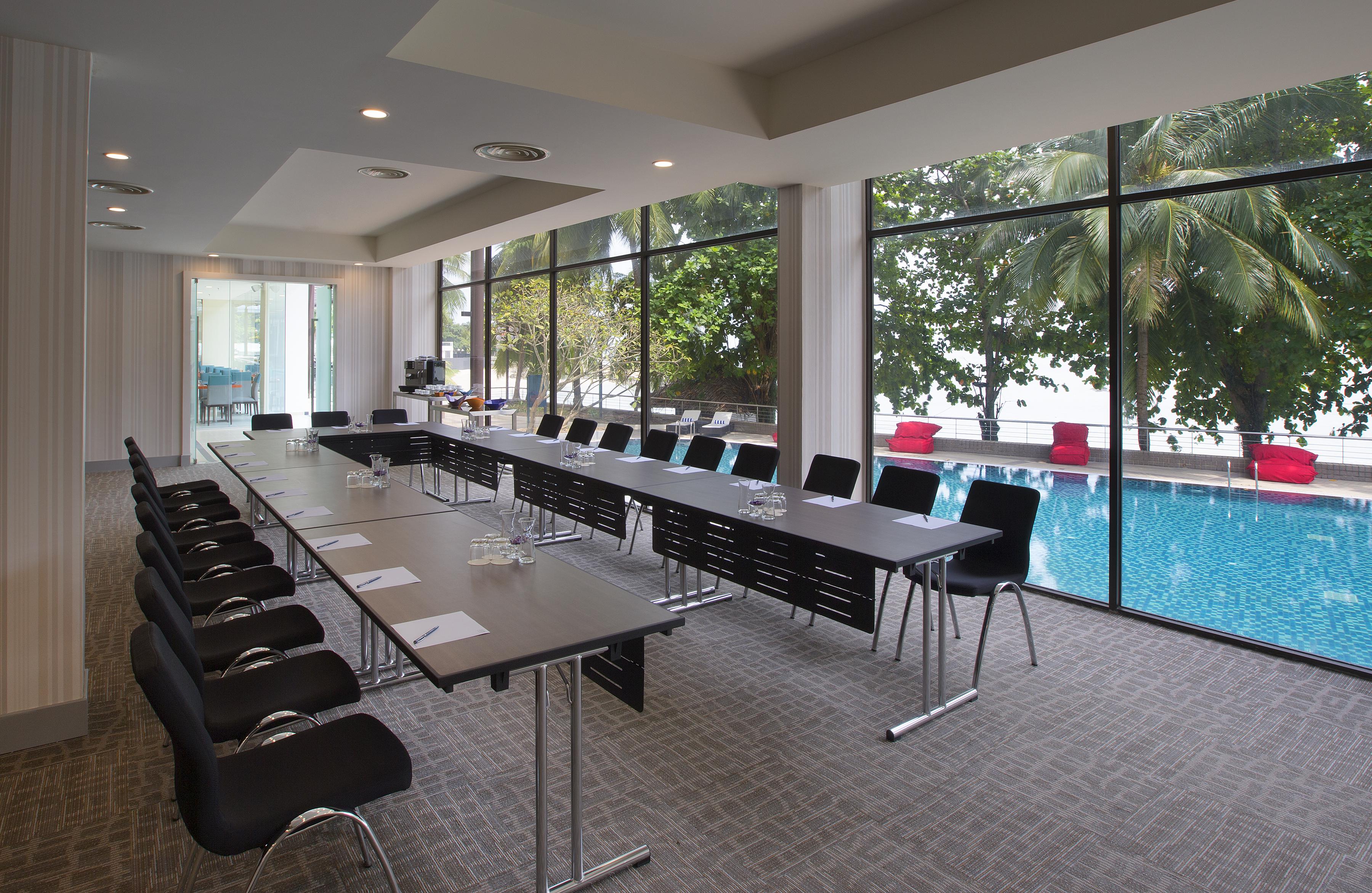 Mercure Penang Beach Tanjung Bungah  Zewnętrze zdjęcie