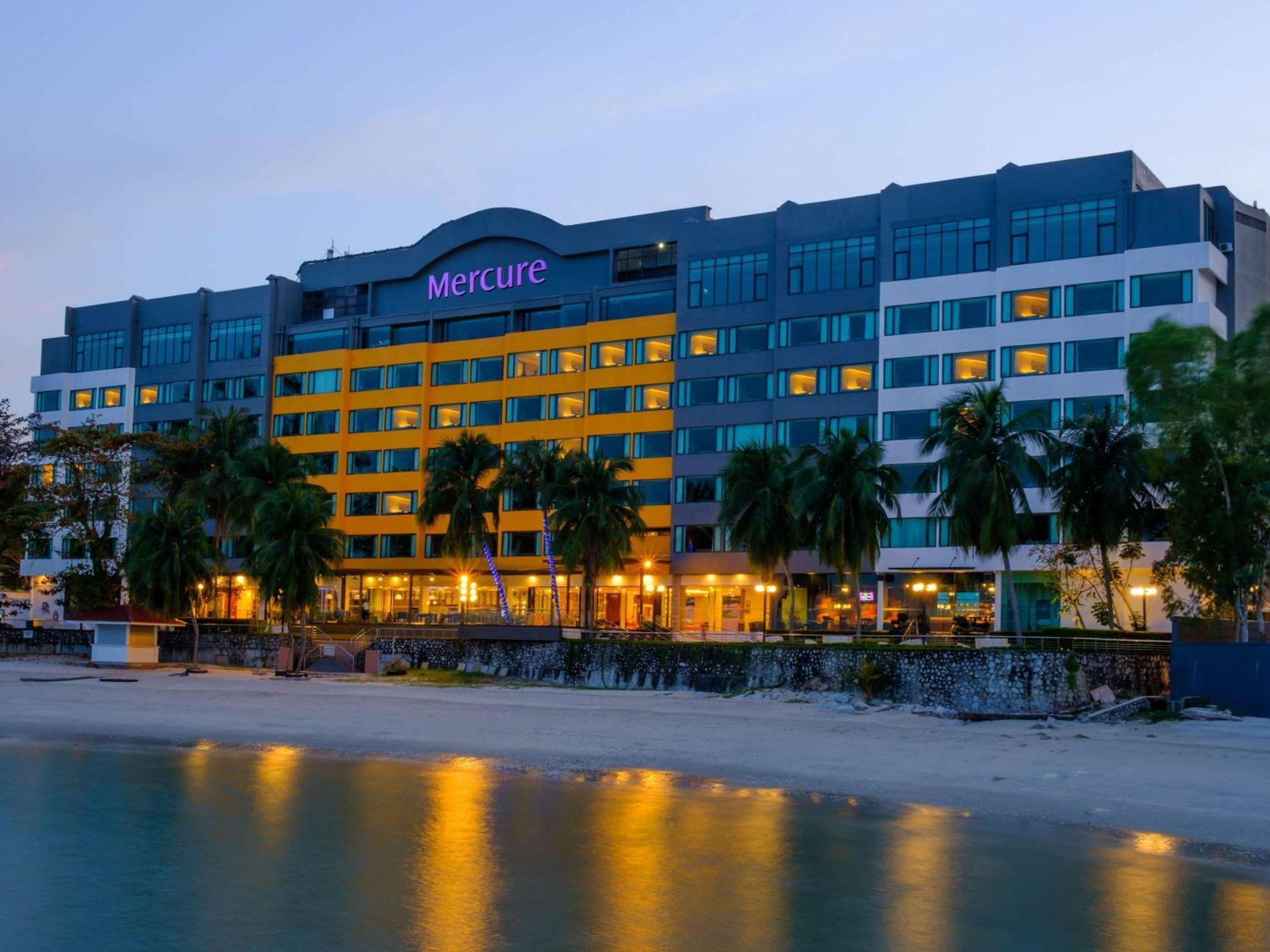 Mercure Penang Beach Tanjung Bungah  Zewnętrze zdjęcie