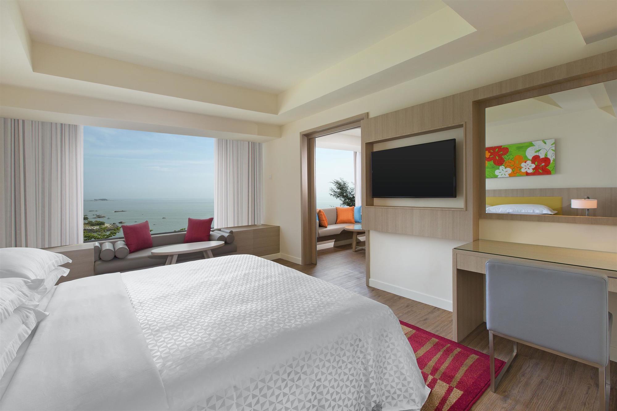 Mercure Penang Beach Tanjung Bungah  Zewnętrze zdjęcie