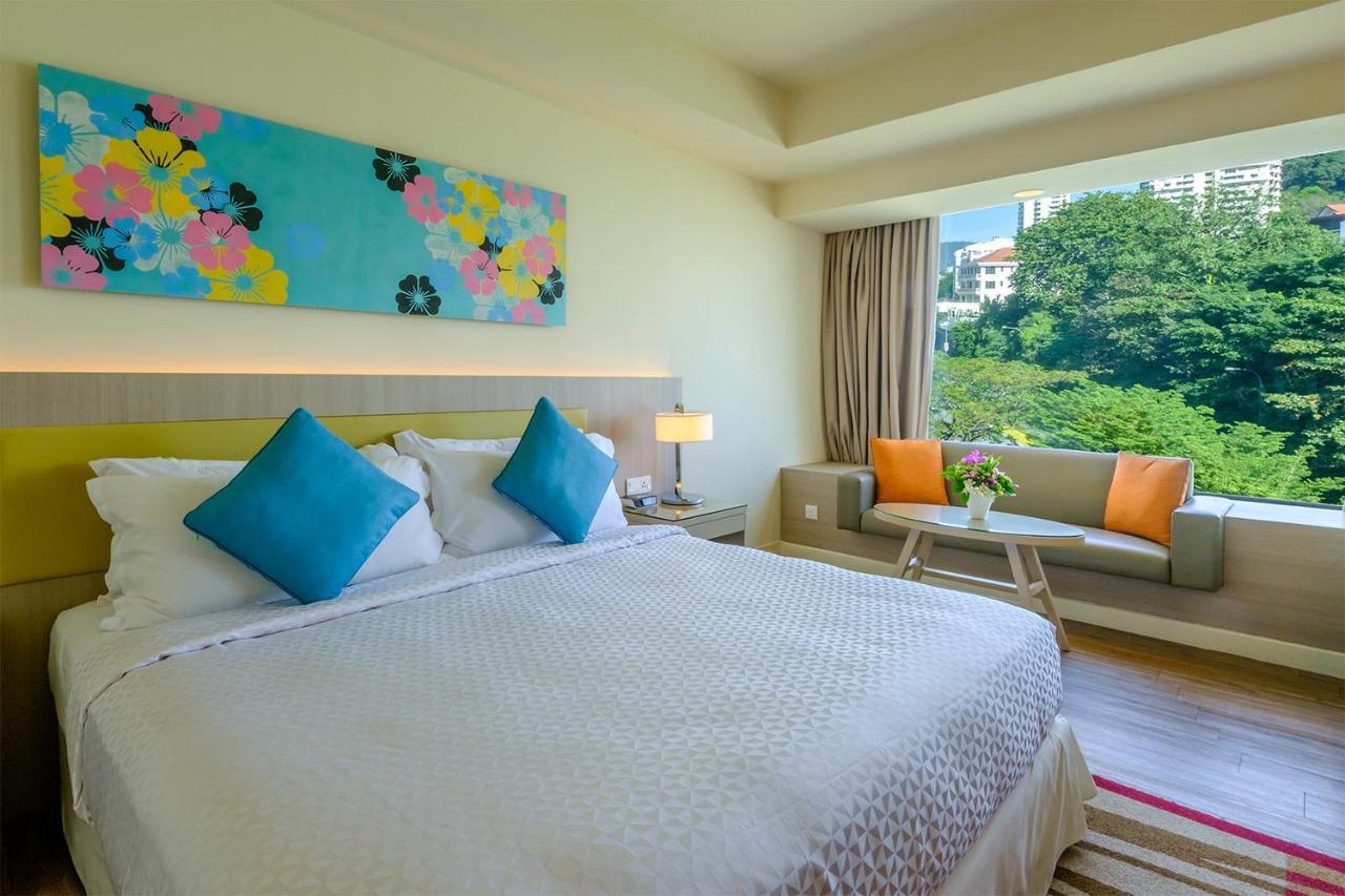 Mercure Penang Beach Tanjung Bungah  Zewnętrze zdjęcie